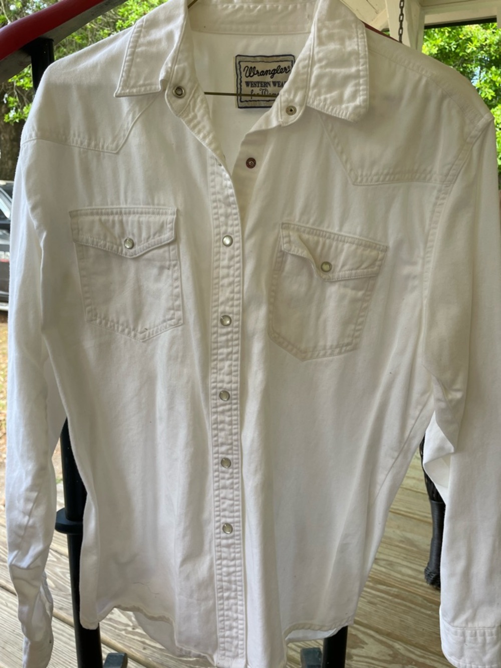Pearl snap Wrangler White Western Snap Shirt for Women